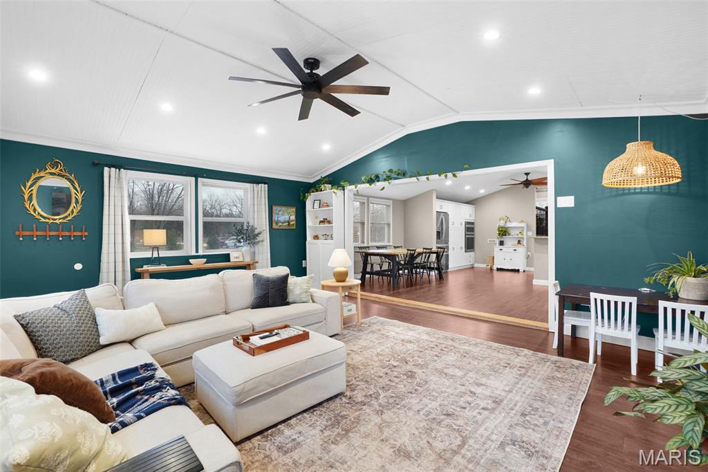 31 St Joseph Defiance, MO 63341 - Photo 18 of 28