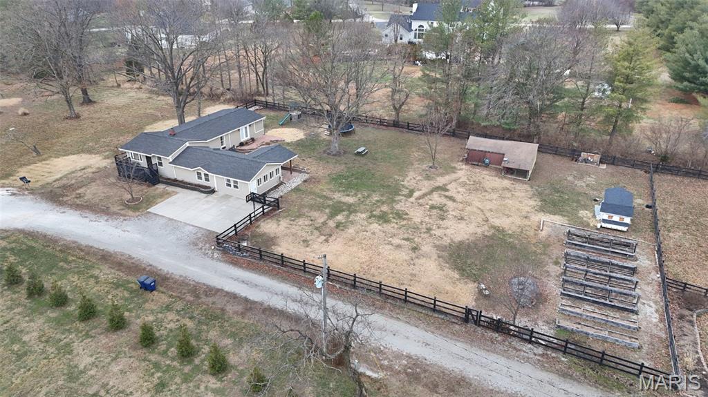 31 St Joseph Defiance, MO 63341 - Photo 5 of 28