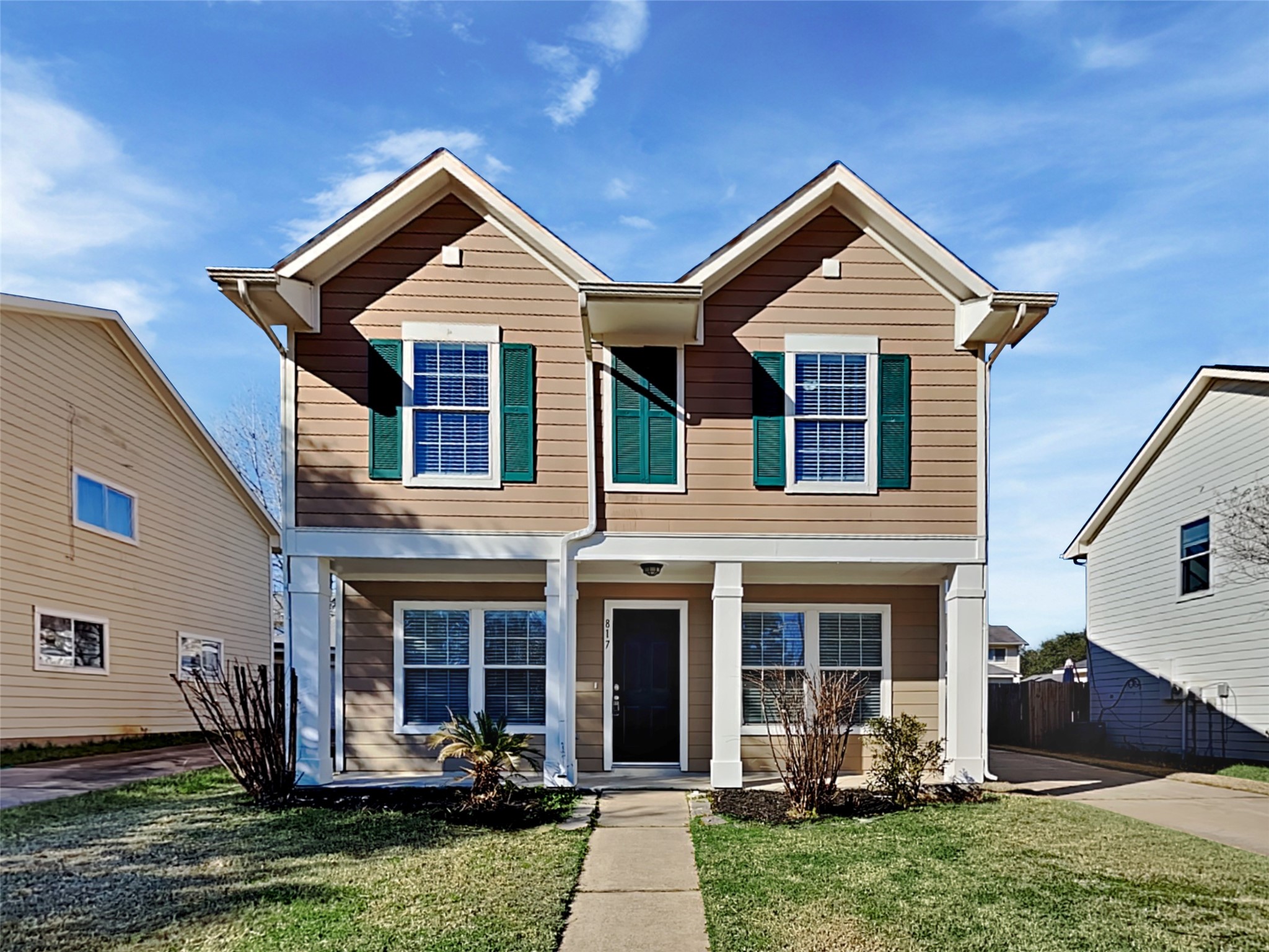 817 Lightningbug Lane Conroe, TX 77301 - Photo 1 of 20
