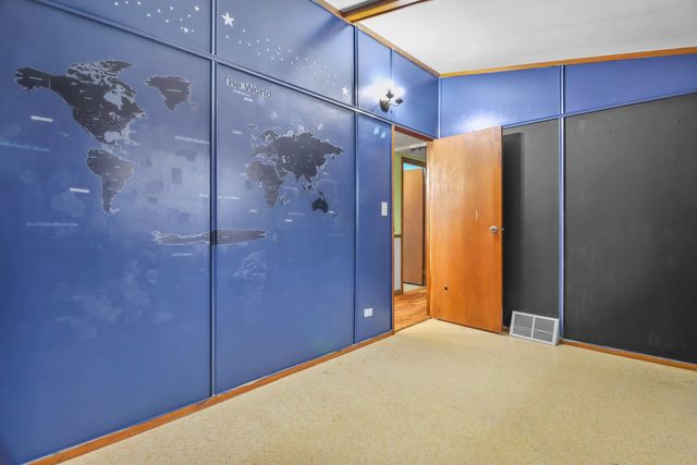 $450,000 | W2069 Elk Court, Montello, WI 53949