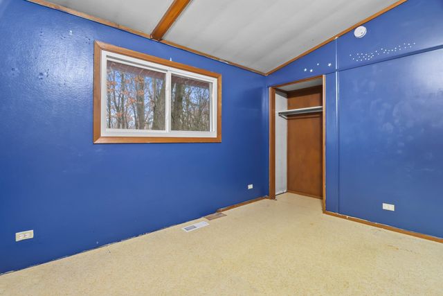 $450,000 | W2069 Elk Court, Montello, WI 53949