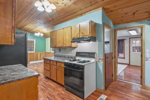 $440,000 | W2069 Elk Court, Montello, WI 53949