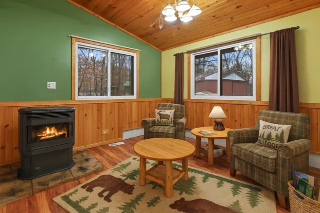 $440,000 | W2069 Elk Court, Montello, WI 53949