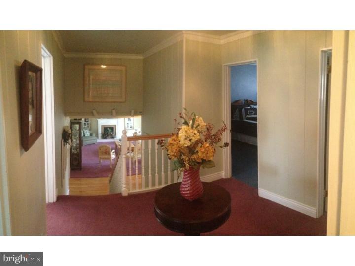 9228 Laramie Road Philadelphia, PA 19115 - Photo 11 of 25 Gallery Image 11