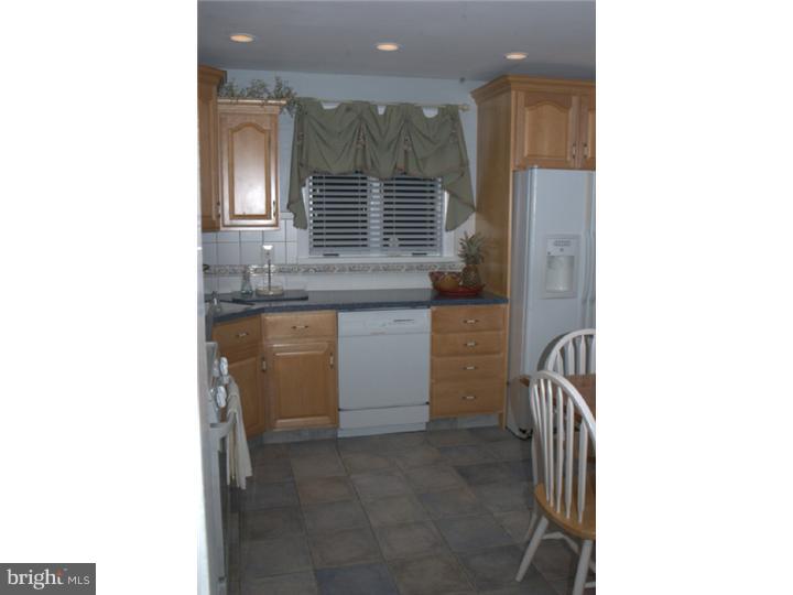 9228 Laramie Road Philadelphia, PA 19115 - Photo 23 of 25 Gallery Image 23
