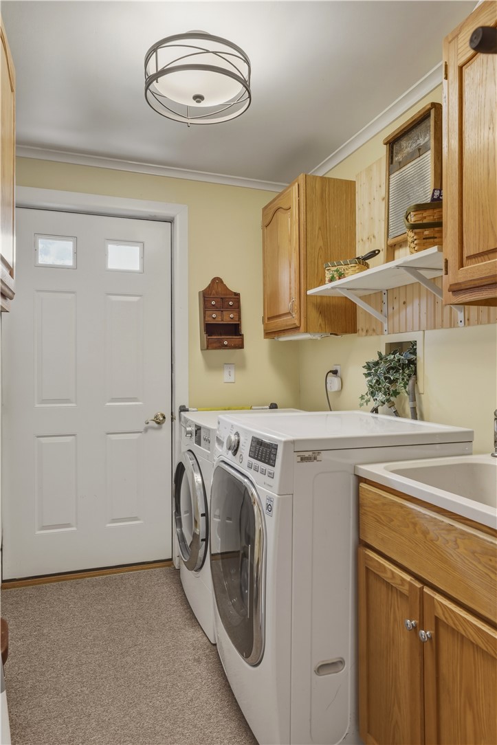 2733 Davis Road Corning, NY 14830 - Photo 37 of 38 First floor laundry - the washer and dryer stay with the house.