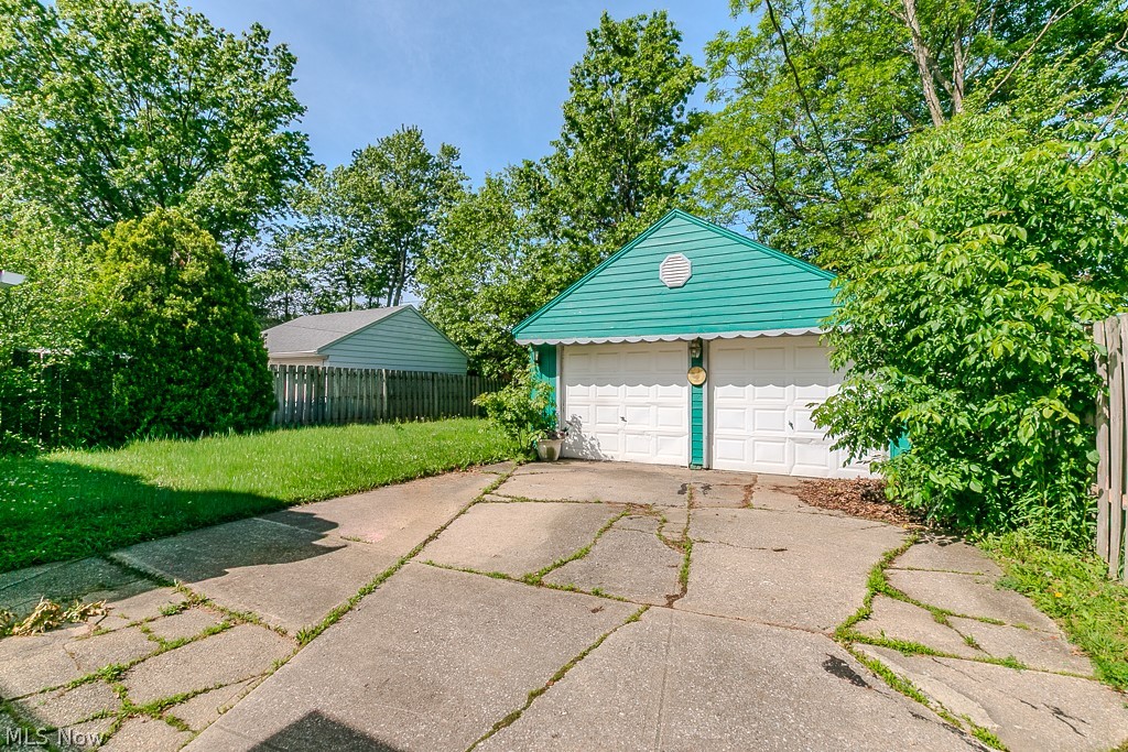1562 Empire Road Wickliffe, OH 44092 - Photo 24 of 24