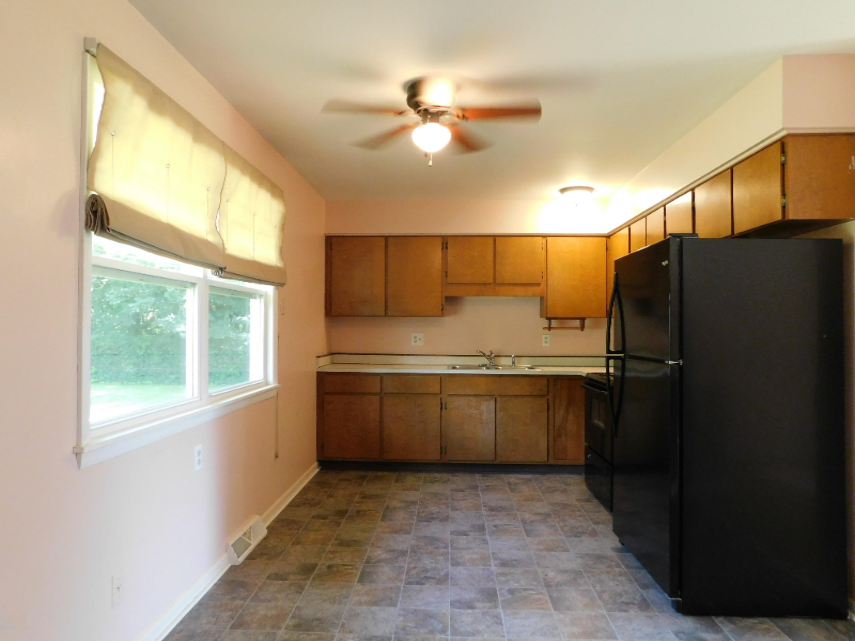 1751 South Stewart Road Charlotte, MI 48813 - Photo 3 of 33 DSCN9866