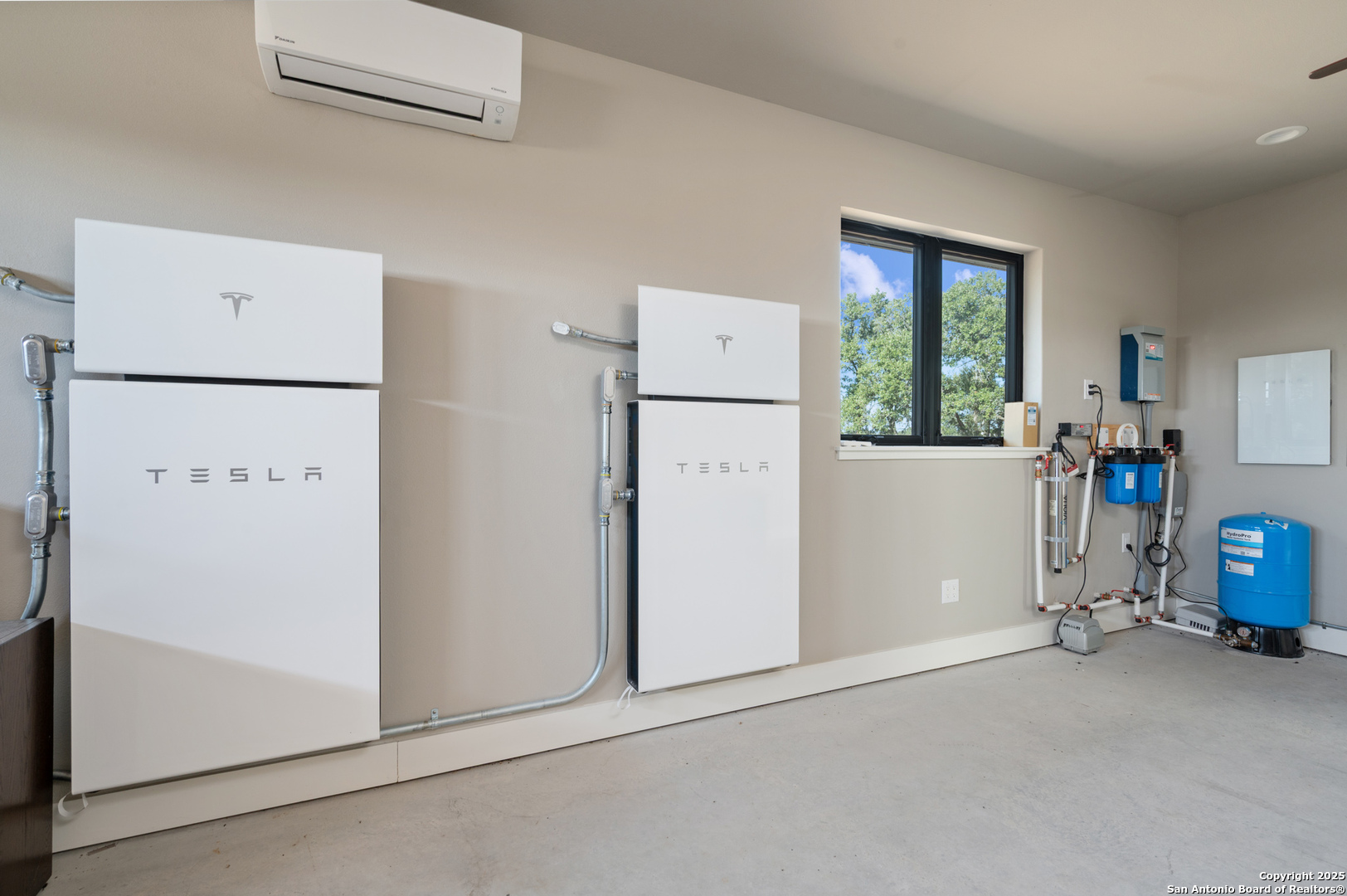 235 Sattler Road Spring Branch, TX 78070 - Photo 10 of 43 a view of kitchen with refrigerator and window