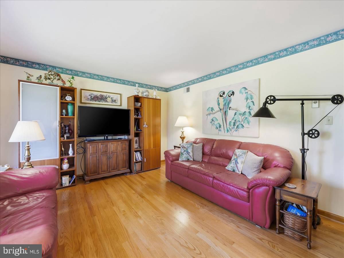 1454 Brechbill Road Chambersburg, PA 17202 - Photo 12 of 30 Gallery Image 12