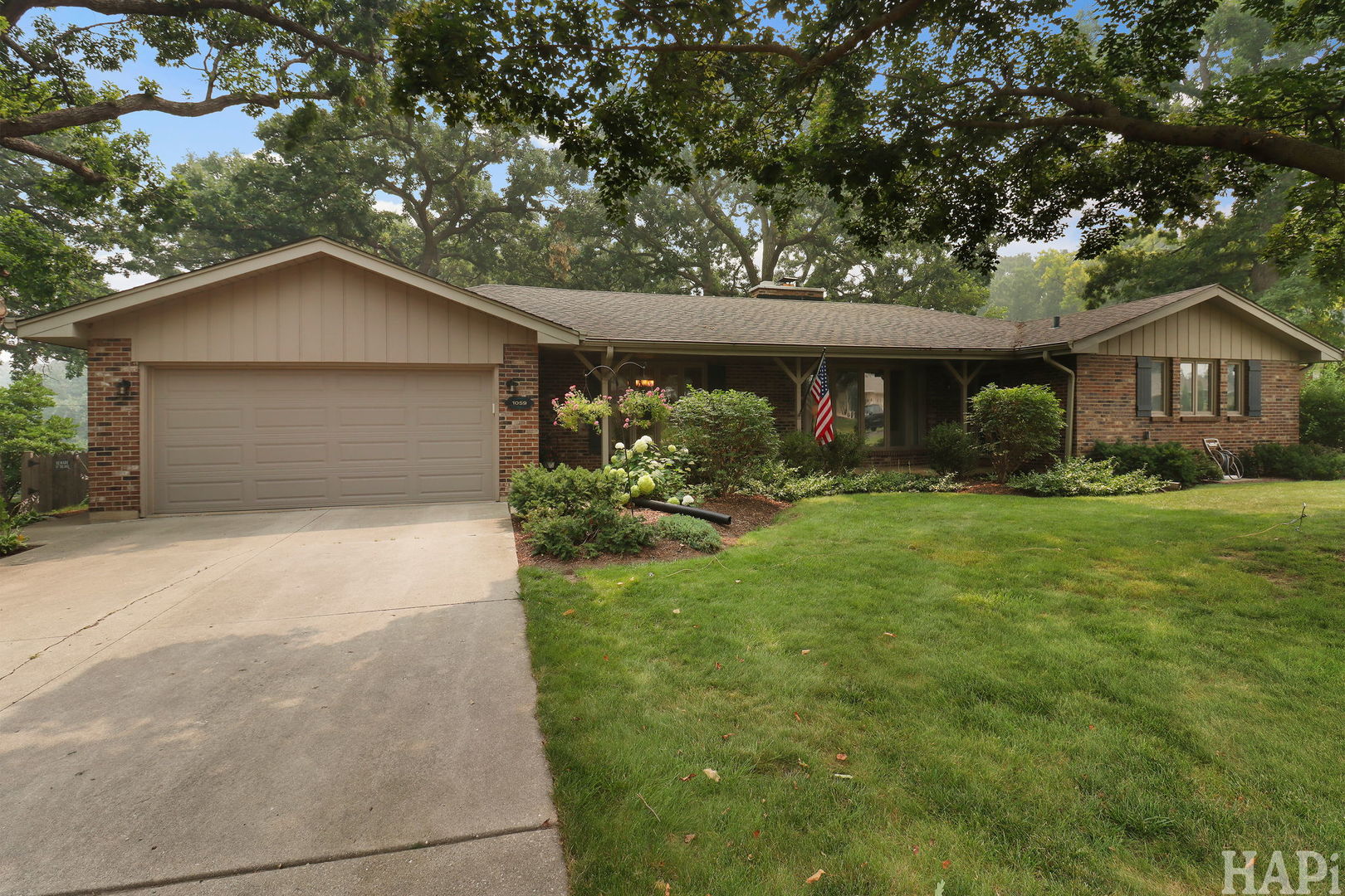 1059 Branch Road Gurnee, IL 60031 - Photo 3 of 33