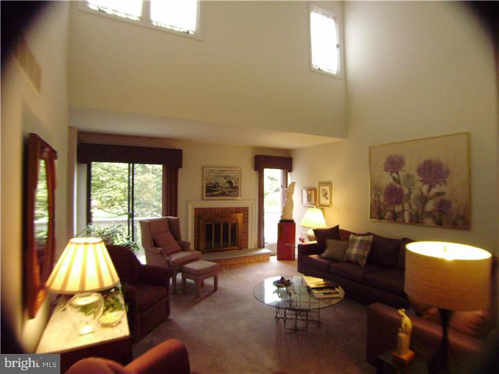 44 Harrison Road East West Chester, PA 19380 - Photo 10 of 24 Living Room