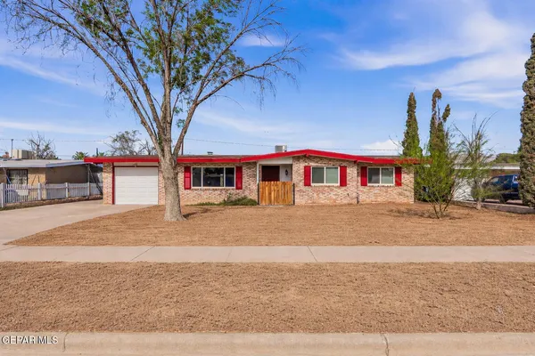 $219,900 | 4620 Skylark Way, El Paso, TX 79922