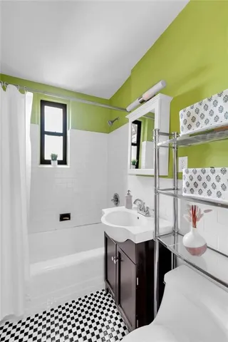 $265,000 | 7259 Shore Road, Unit 5H | Bay Ridge