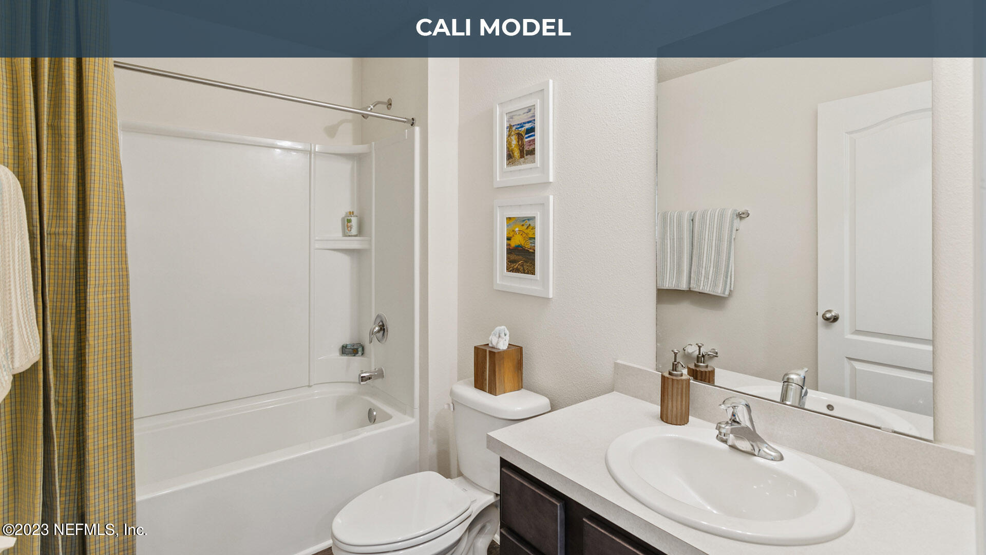 12583 Russian Olive Road Jacksonville, FL 32218 - Photo 6 of 32 a bathroom with a sink toilet and shower