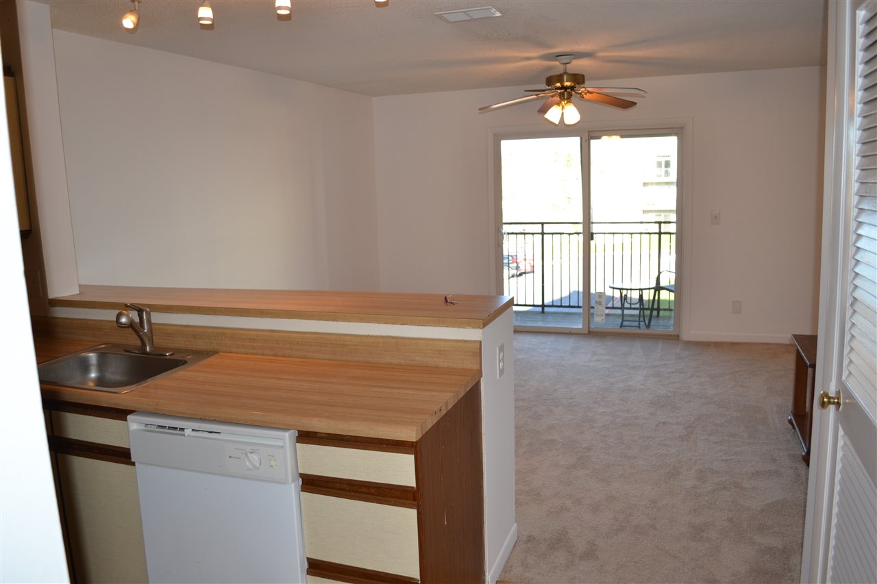 1342 Hunters Road, Unit H Harrisonburg, VA 22801 - Photo 12 of 30 Gallery Image 12