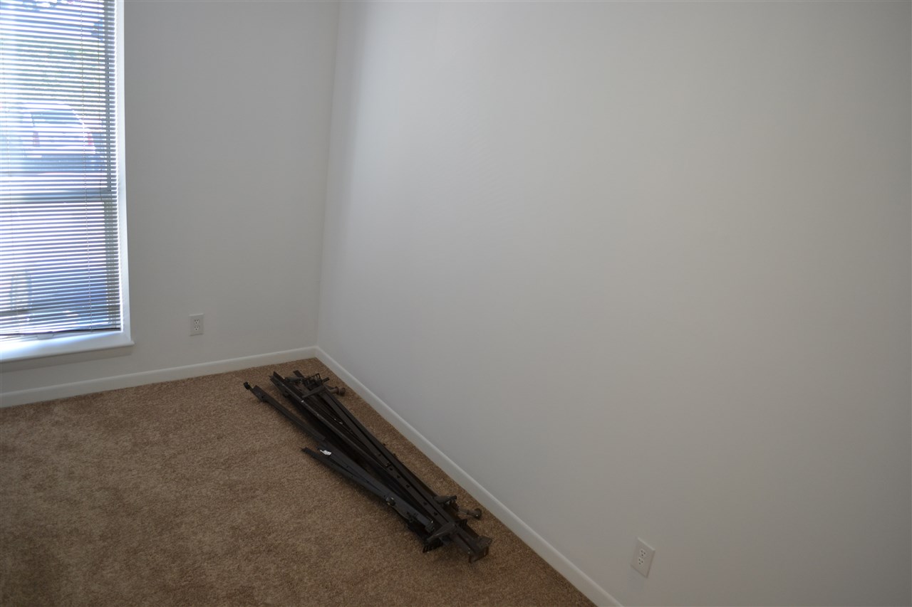 1342 Hunters Road, Unit H Harrisonburg, VA 22801 - Photo 16 of 30 Gallery Image 16