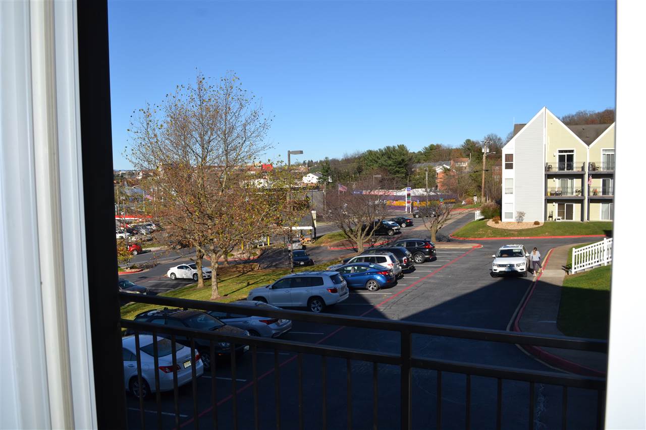 1342 Hunters Road, Unit H Harrisonburg, VA 22801 - Photo 21 of 30 Gallery Image 21