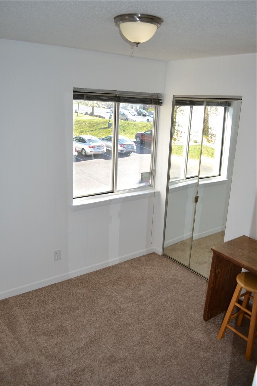 1342 Hunters Road, Unit H Harrisonburg, VA 22801 - Photo 9 of 30 Gallery Image 9