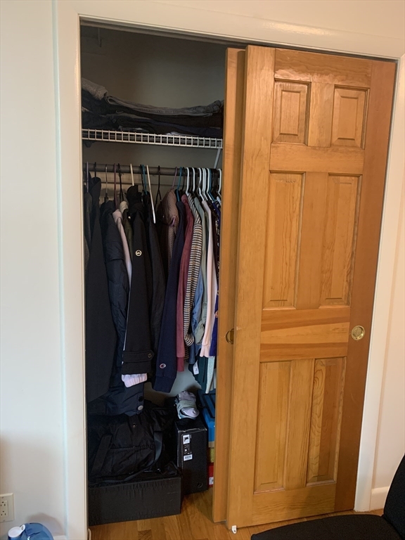 907 Beacon Street, Unit 3 Boston, MA 02215 - Photo 5 of 6