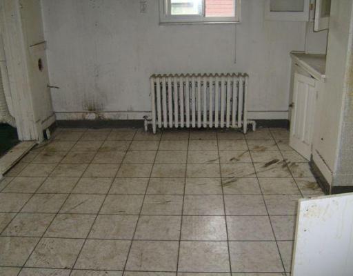 315 Campbell Street McKees Rocks, PA 15136 - Photo 3 of 8 Kitchen.