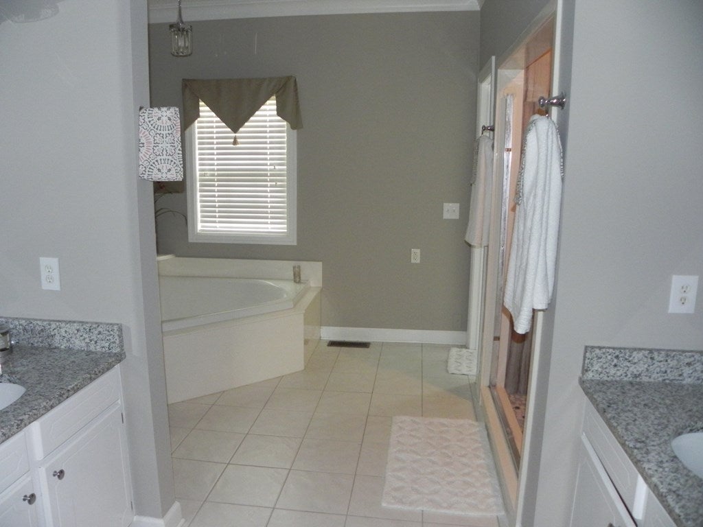 2027 Windway Road Auburn, AL 36830 - Photo 16 of 41 Gallery Image 16