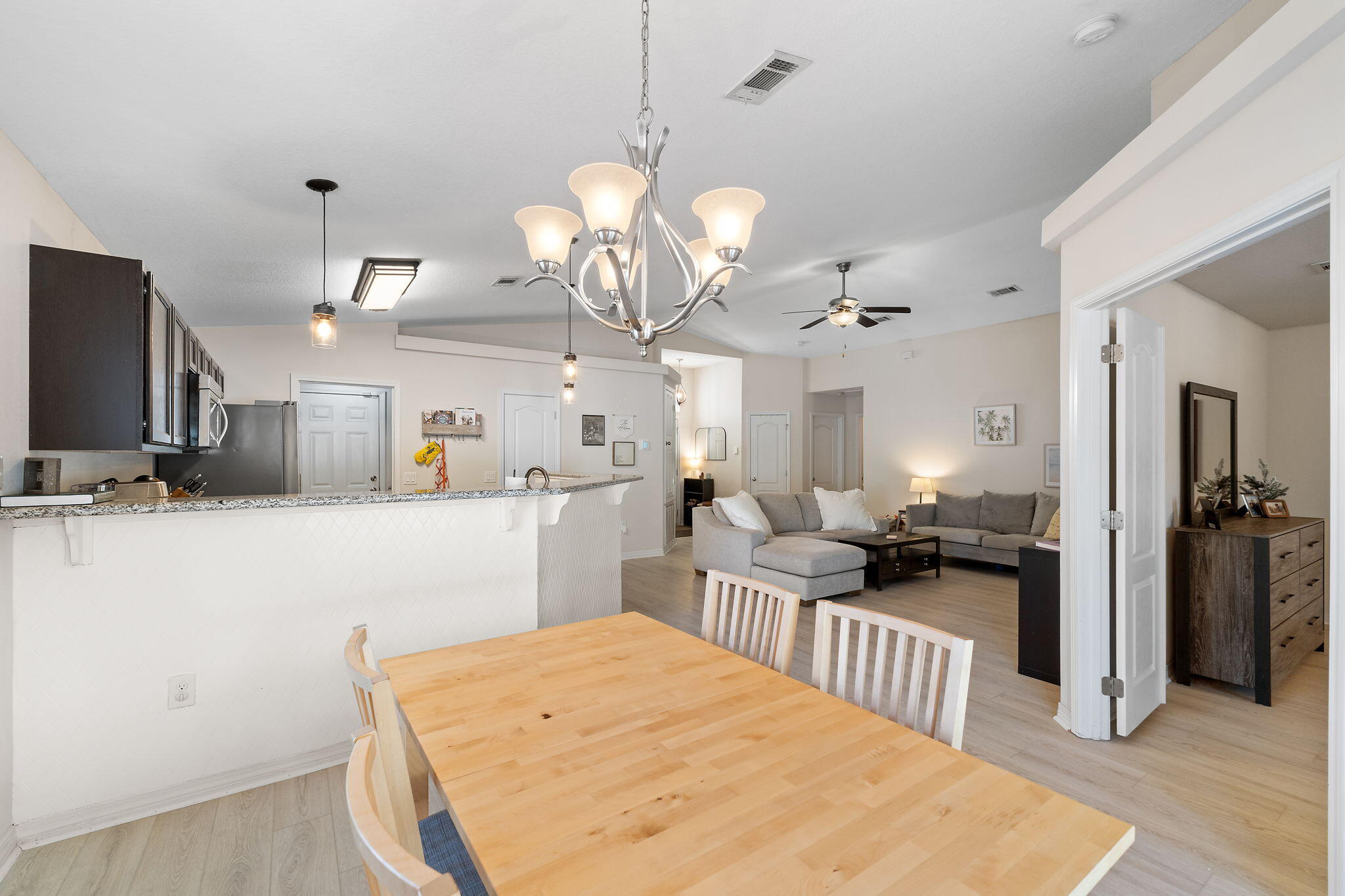 2322 Duncan Ridge Drive Navarre, FL 32566 - Photo 10 of 32 13-web-or-mls-2322-duncan-ridge-dr