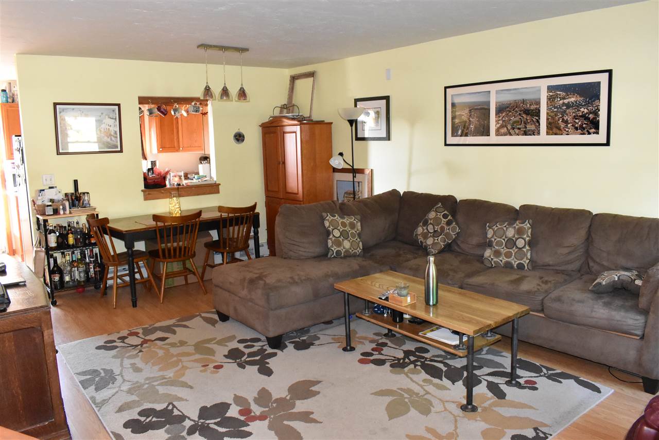 62 Freetown Road, Unit 14 Raymond, NH 03077 - Photo 3 of 12 Gallery Image 3