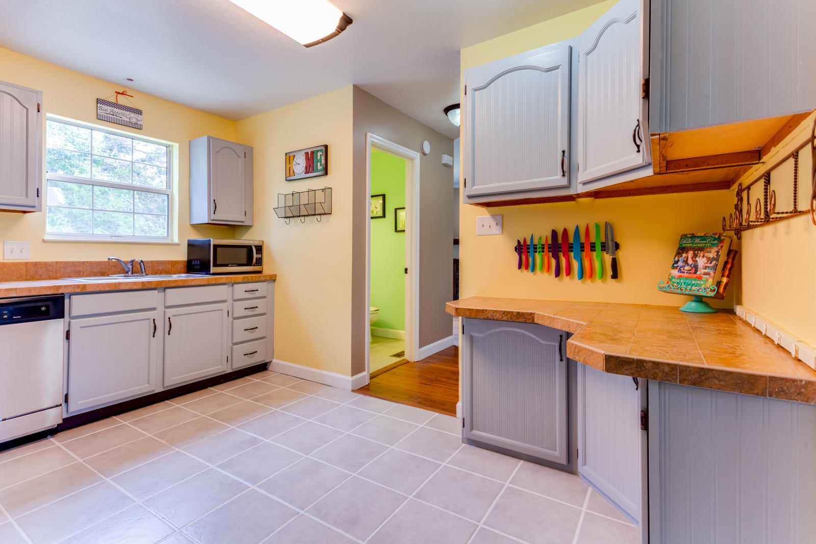 7800 Griffith Road Knoxville, TN 37938 - Photo 14 of 24 Kitchen