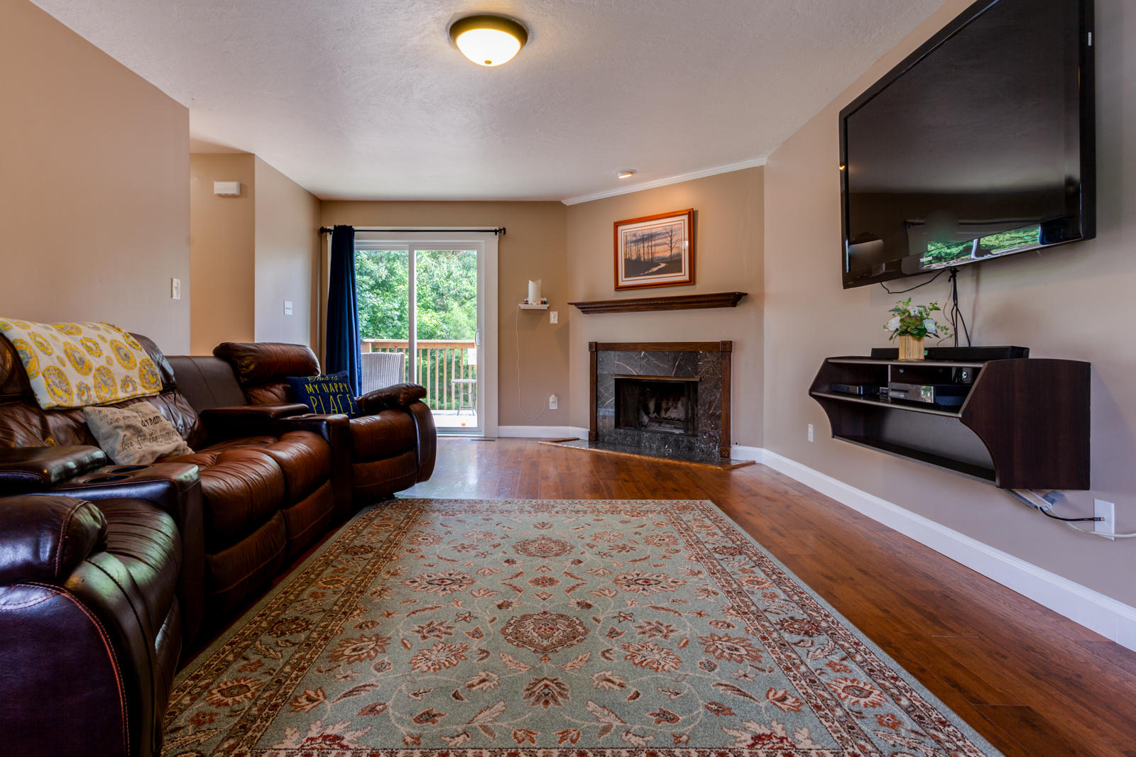 7800 Griffith Road Knoxville, TN 37938 - Photo 3 of 24 Living Room