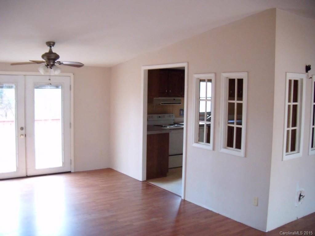 262 Falconview Road Lincolnton, NC 28092 - Photo 6 of 11 Gallery Image 6