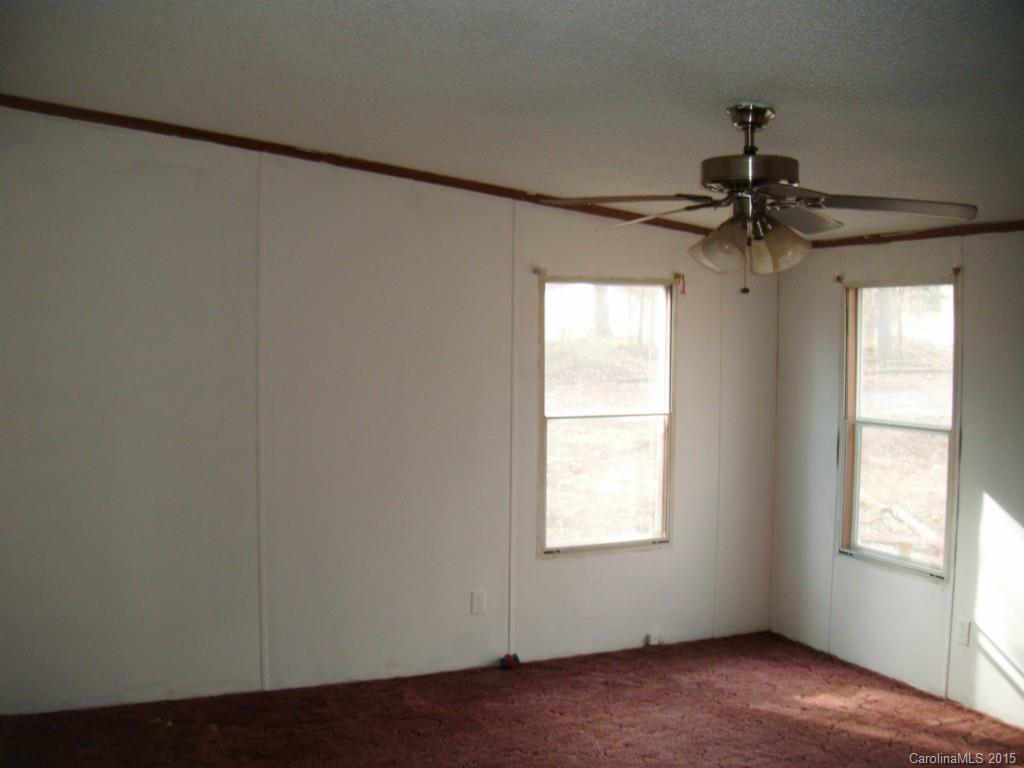 262 Falconview Road Lincolnton, NC 28092 - Photo 7 of 11 Gallery Image 7