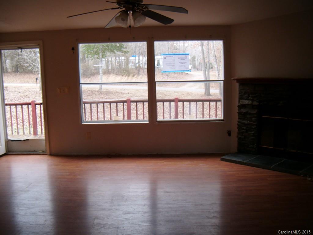 262 Falconview Road Lincolnton, NC 28092 - Photo 9 of 11 Gallery Image 9