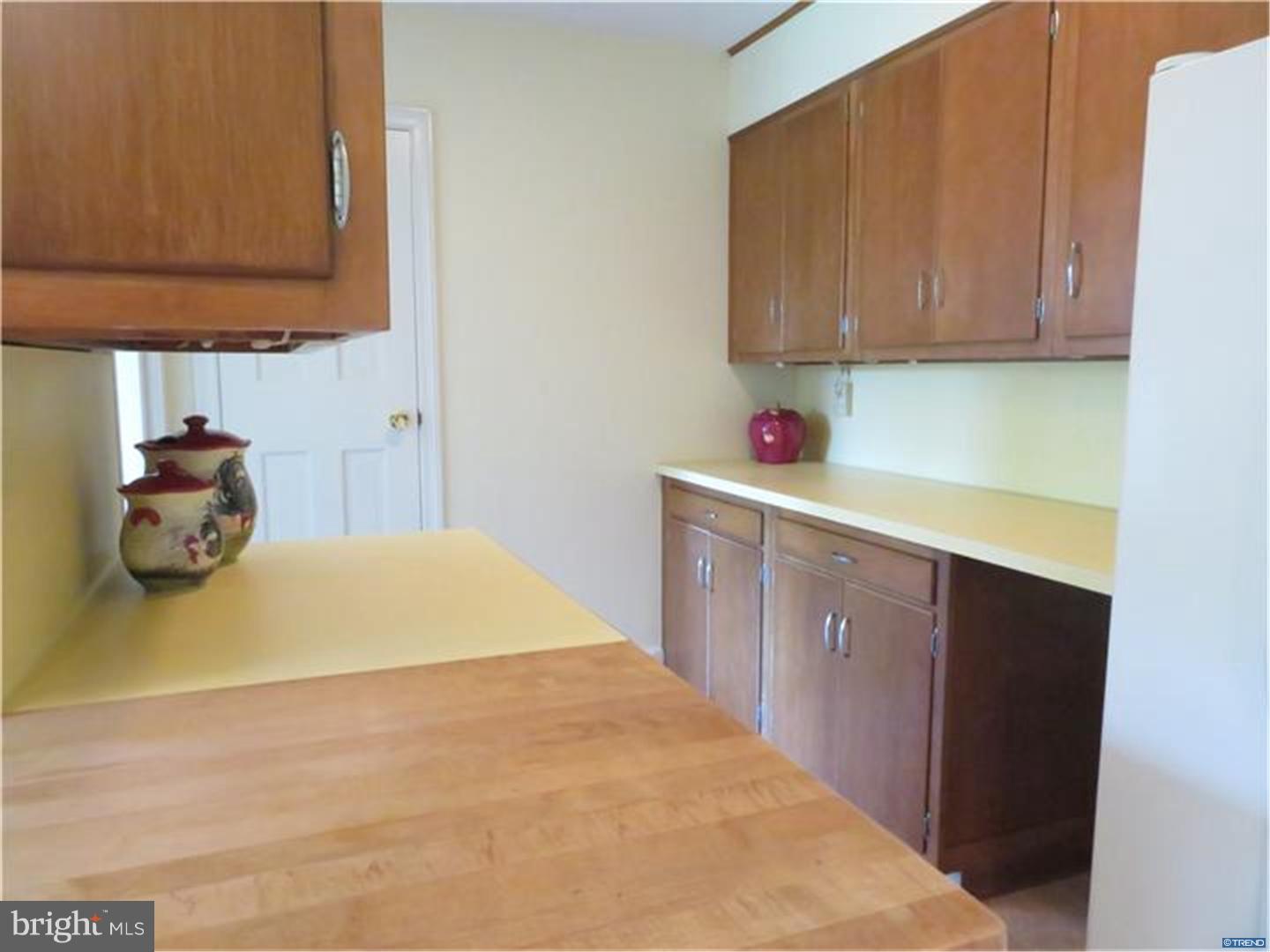 214 North Spring Valley Road Wilmington, DE 19807 - Photo 8 of 21 Gallery Image 8