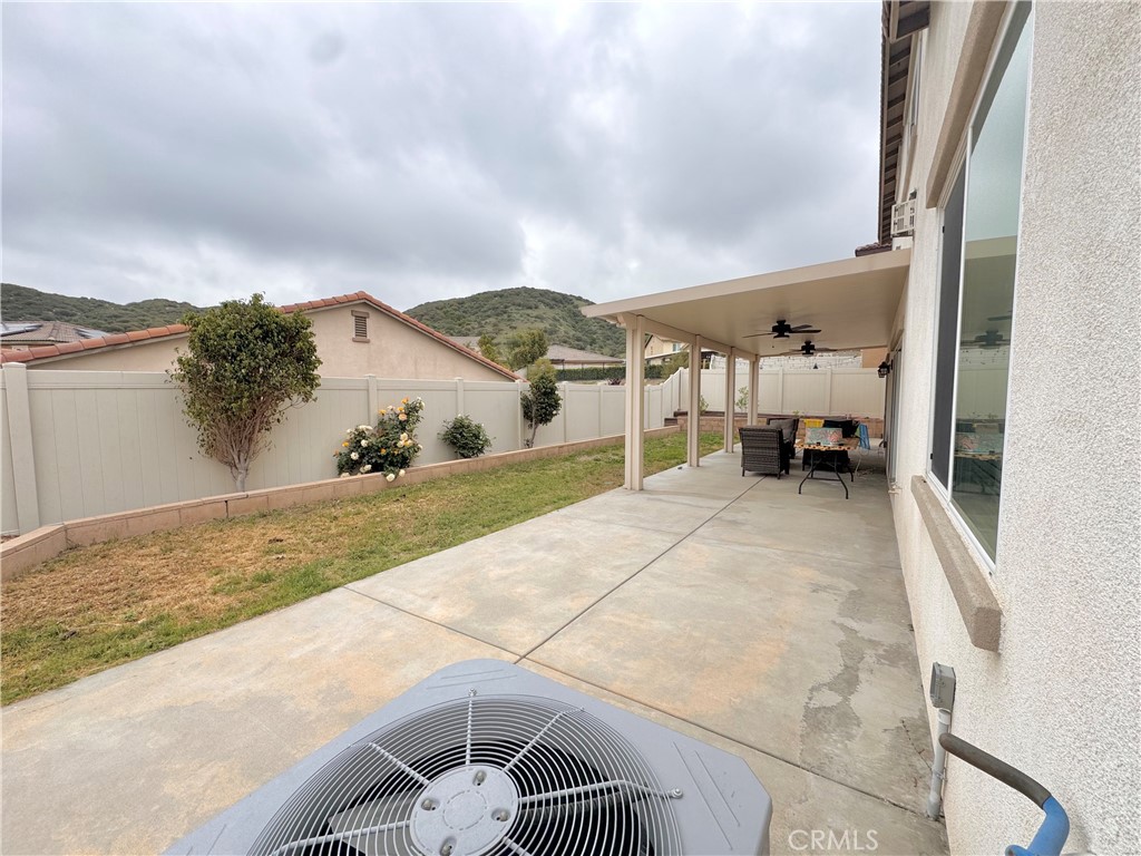 18016 Ribwort Road San Bernardino, CA 92407 - Photo 28 of 29