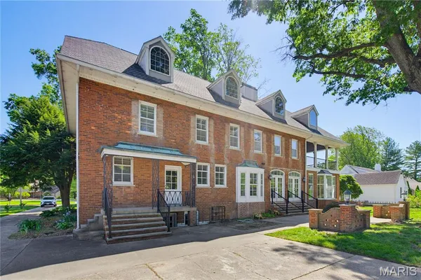 $670,000 | 1011 North Ranney Street, Sikeston, MO 63801