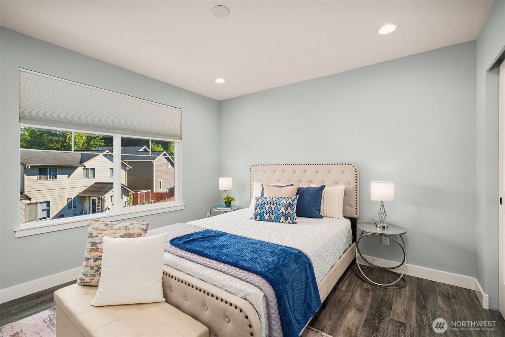 20121 Bartlett Road Bothell, WA 98012 - Photo 26 of 36