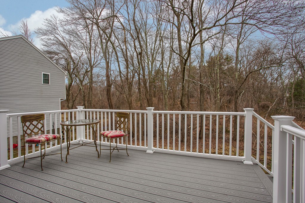 6 Lilian Rd Extension Framingham, MA 01701 - Photo 24 of 30 Gallery Image 24