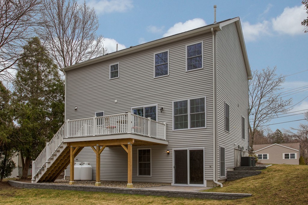 6 Lilian Rd Extension Framingham, MA 01701 - Photo 29 of 30 Gallery Image 29