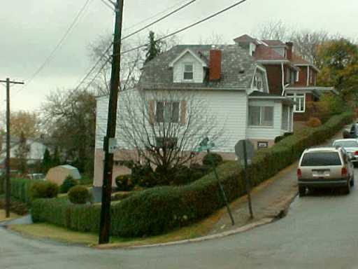 2911 Roland Baldwin, PA 15227 - Photo 2 of 3 View.