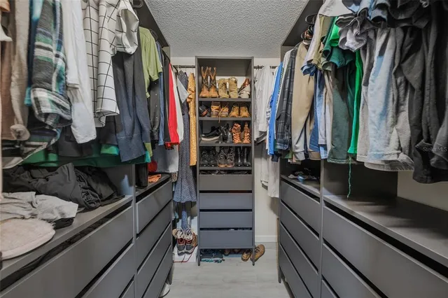 a view of a walk in closet