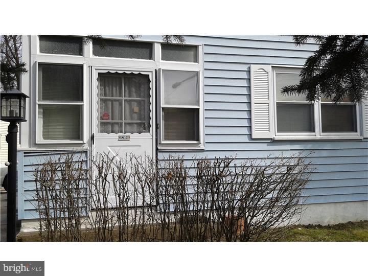 12101 Thornton Road Philadelphia, PA 19154 - Photo 1 of 14 Exterior Front