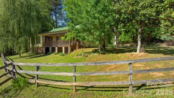 $599,000 | 3205 Collinsville Road, Columbus, NC 28722
