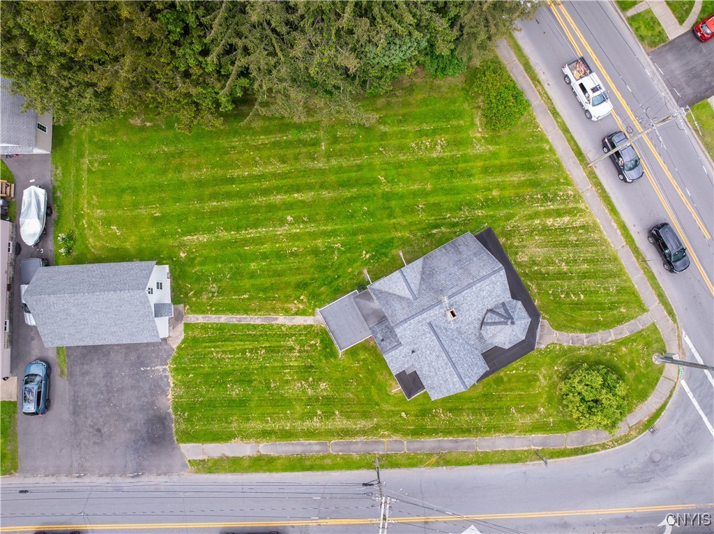 611 Turin Street Rome, NY 13440 - Photo 3 of 40