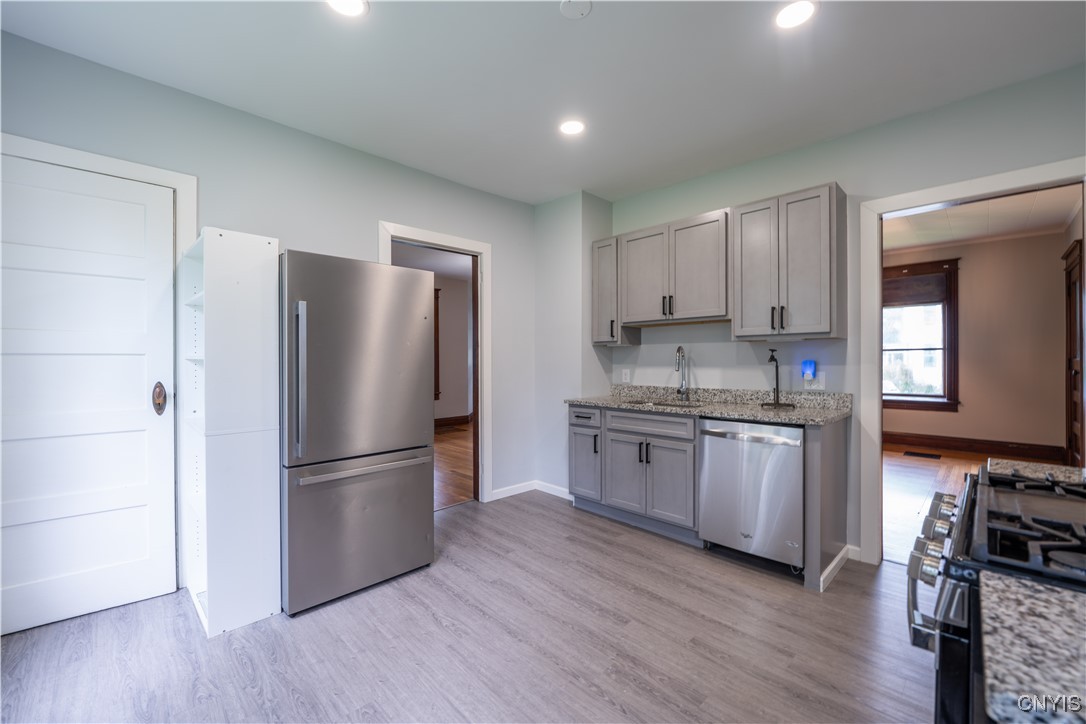 611 Turin Street Rome, NY 13440 - Photo 6 of 40