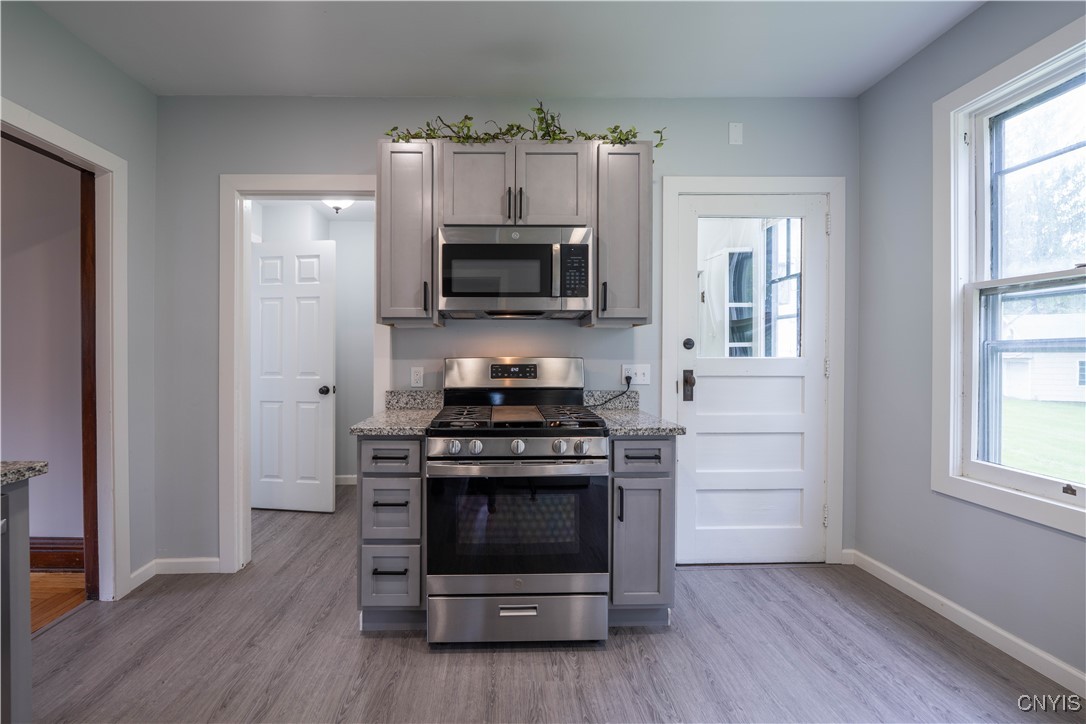 611 Turin Street Rome, NY 13440 - Photo 8 of 40