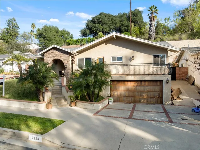 $949,999 | 9434 McLennan Avenue, Northridge, CA 91343
