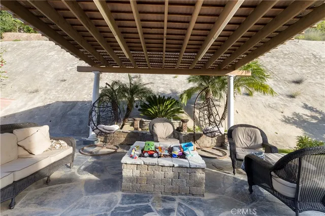 $949,999 | 9434 McLennan Avenue, Northridge, CA 91343