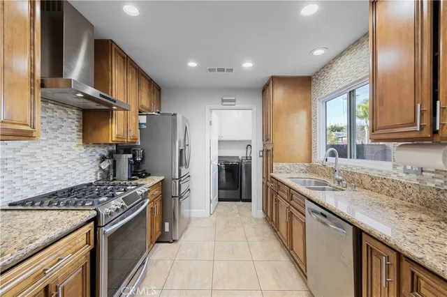 $949,999 | 9434 McLennan Avenue, Northridge, CA 91343