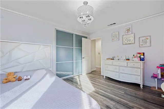 $949,999 | 9434 McLennan Avenue, Northridge, CA 91343